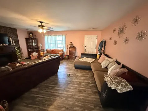 45 Mercer Circle Grottoes VA 24441
