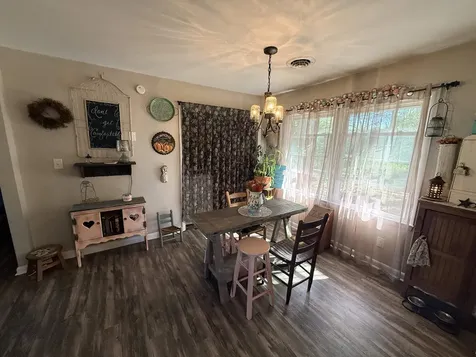 45 Mercer Circle Grottoes VA 24441