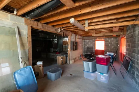 9 Hoagie Lane Swoope VA 24479