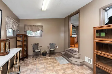 9 Hoagie Lane Swoope VA 24479