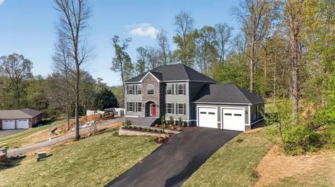 140 Hastings Court Rockingham VA 22801