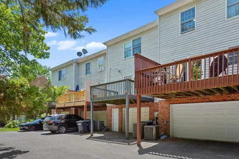 187 Emerald Drive Harrisonburg VA 22801
