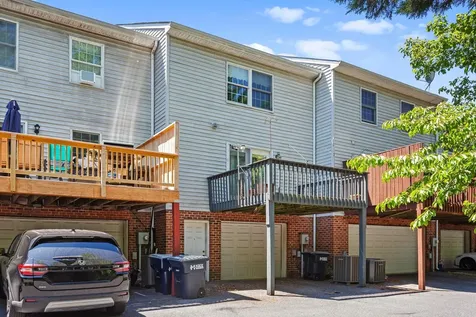 187 Emerald Drive Harrisonburg VA 22801