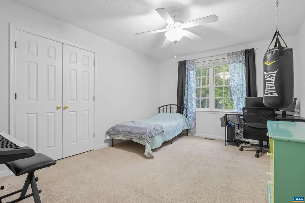 21 Ashton Road Palmyra VA 22963