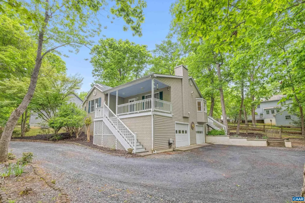 21 Ashton Road Palmyra VA 22963