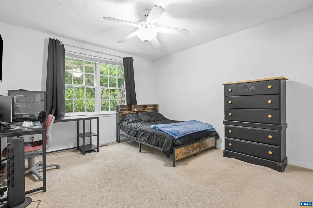 21 Ashton Road Palmyra VA 22963