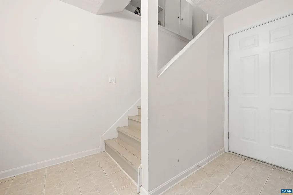 21 Ashton Road Palmyra VA 22963