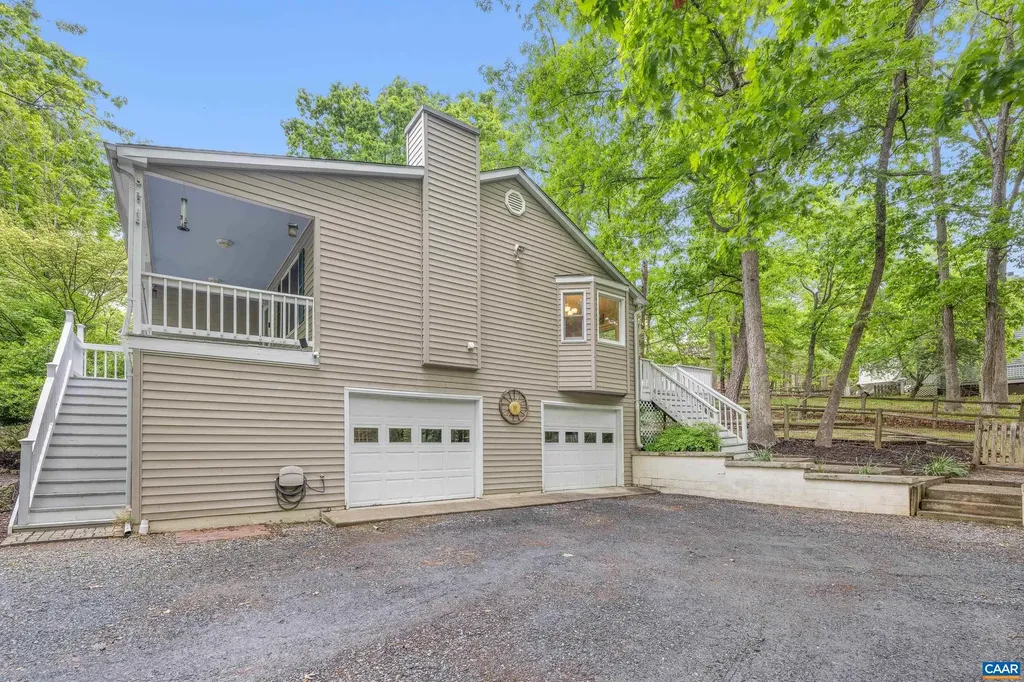 21 Ashton Road Palmyra VA 22963
