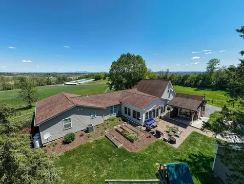 234 Paradise Lane Bridgewater VA 22812