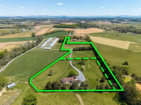 234 Paradise Lane Bridgewater VA 22812