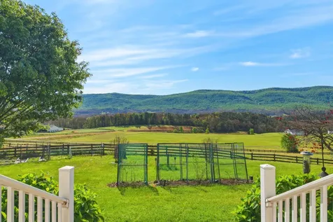 340 Nazareth Drive Fort Valley VA 22652