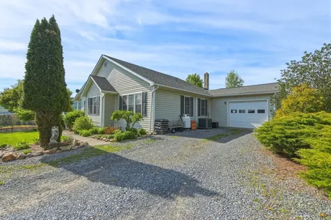 340 Nazareth Drive Fort Valley VA 22652