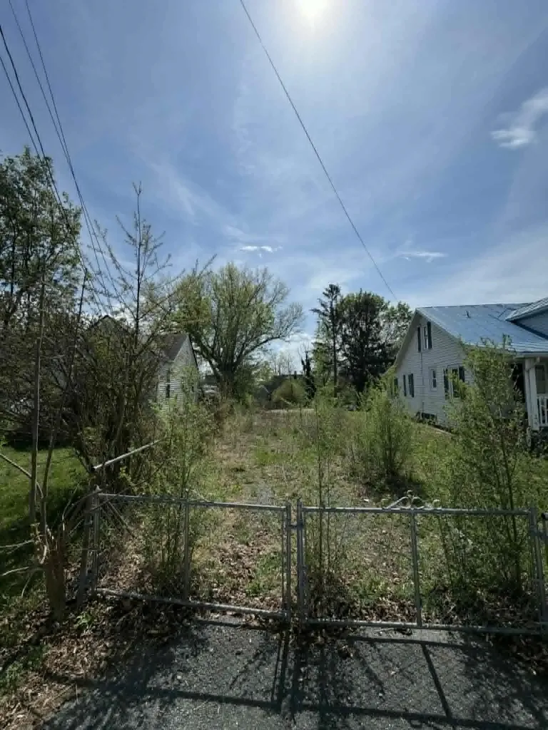 671 Rock Street E Harrisonburg VA 22802