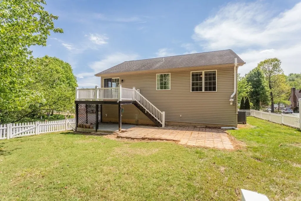 161 Sweetgum Street Elkton VA 22827