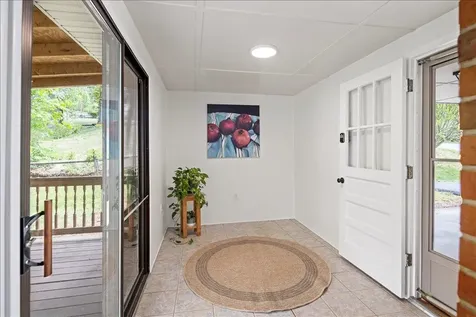 84 Hudson Avenue Staunton VA 24401
