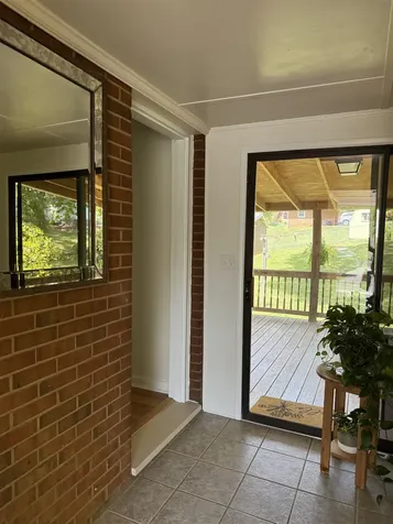 84 Hudson Avenue Staunton VA 24401