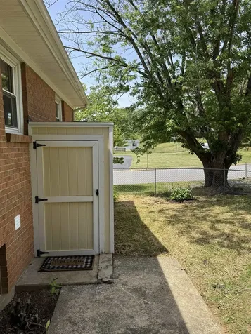 84 Hudson Avenue Staunton VA 24401