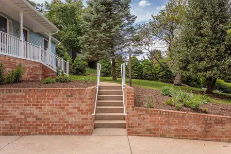 3373 Lakewood Drive Rockingham VA 22801