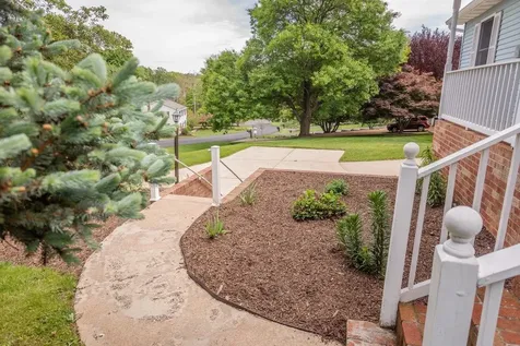 3373 Lakewood Drive Rockingham VA 22801