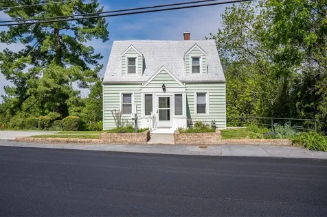 820 Donaghe Street Staunton VA 24401