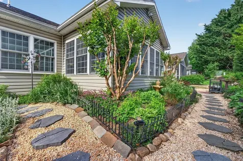 324 Emerald Drive Harrisonburg VA 22801