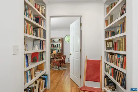 162 Burnet Street Charlottesville VA 22902