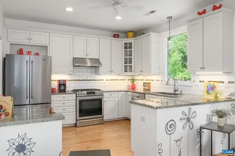 162 Burnet Street Charlottesville VA 22902