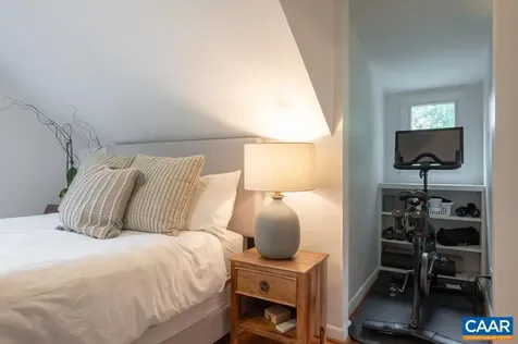 908 Druid Avenue Charlottesville VA 22902