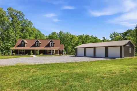 324 Lofton Road Raphine VA 24472