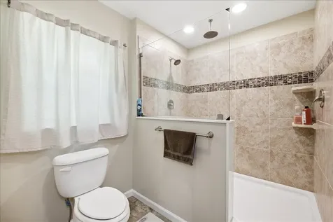 324 Lofton Road Raphine VA 24472