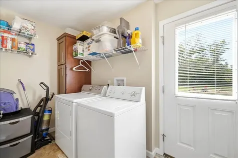 324 Lofton Road Raphine VA 24472