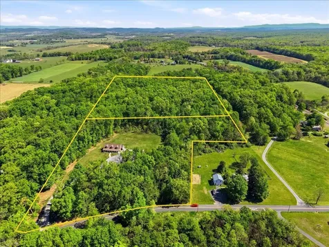 324 Lofton Road Raphine VA 24472