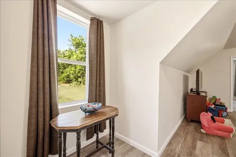 324 Lofton Road Raphine VA 24472