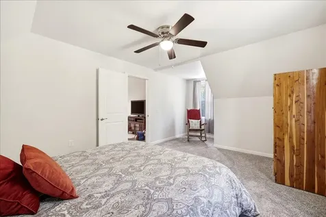 324 Lofton Road Raphine VA 24472