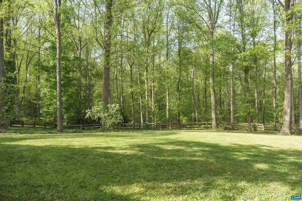 755 Lochridge Lane Earlysville VA 22936