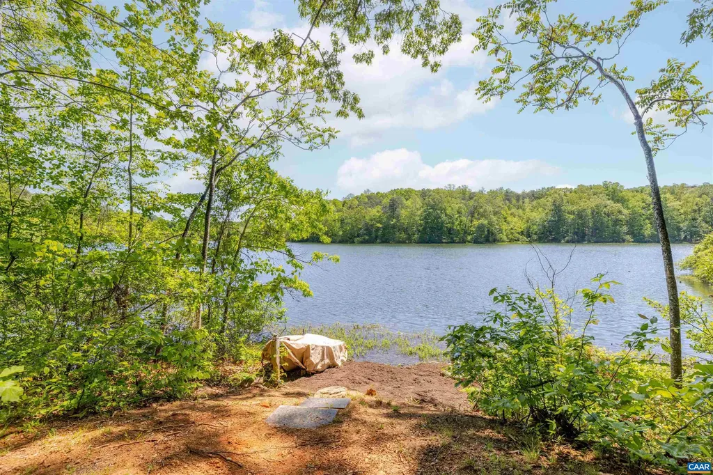 755 Lochridge Lane Earlysville VA 22936