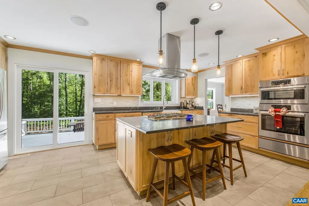 755 Lochridge Lane Earlysville VA 22936