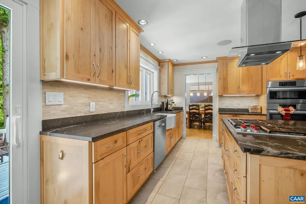 755 Lochridge Lane Earlysville VA 22936
