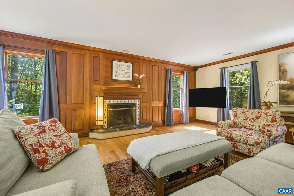 755 Lochridge Lane Earlysville VA 22936