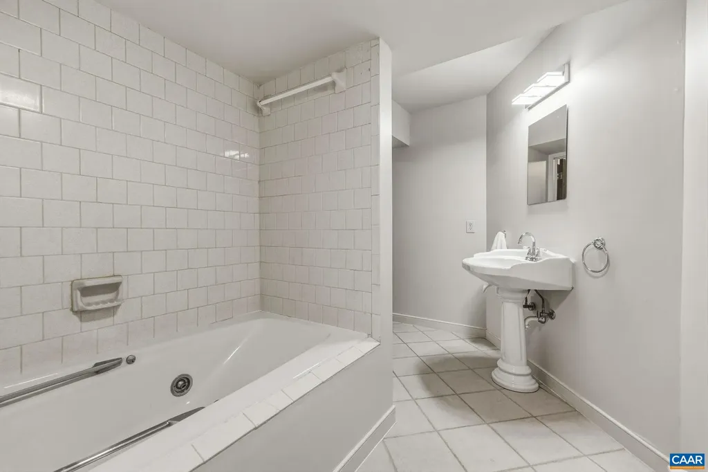 755 Lochridge Lane Earlysville VA 22936