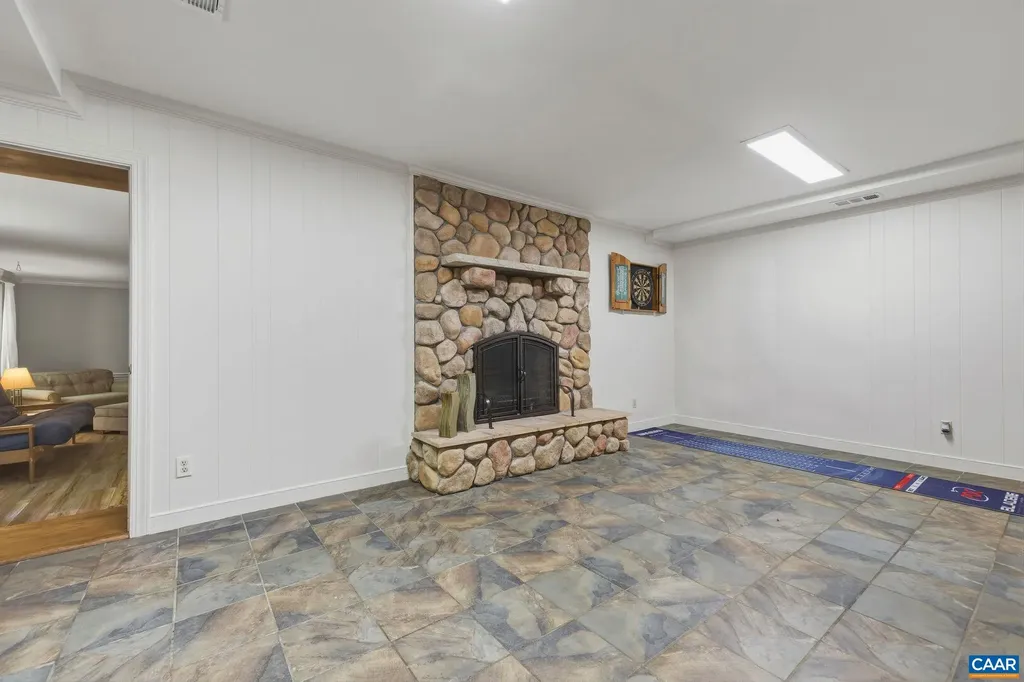 755 Lochridge Lane Earlysville VA 22936