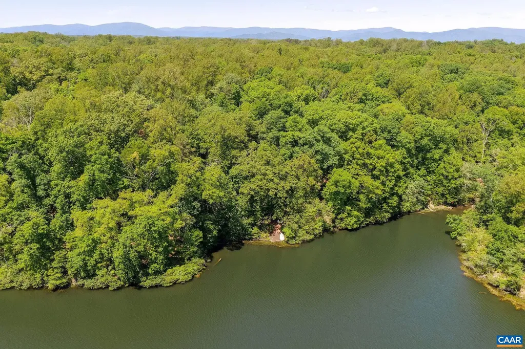 755 Lochridge Lane Earlysville VA 22936