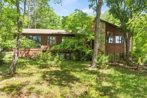 175 Elk Lane Mcgaheysville VA 22840