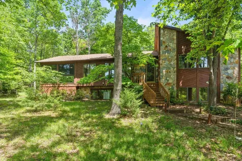 175 Elk Lane Mcgaheysville VA 22840