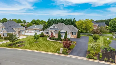 2408 Village Drive Waynesboro VA 22980