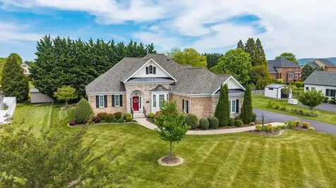 2408 Village Drive Waynesboro VA 22980