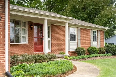 609 Sumter Road Waynesboro VA 22980