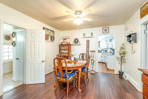 207 8th Street Grottoes VA 24441