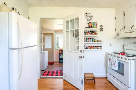 207 8th Street Grottoes VA 24441