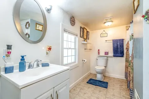 207 8th Street Grottoes VA 24441